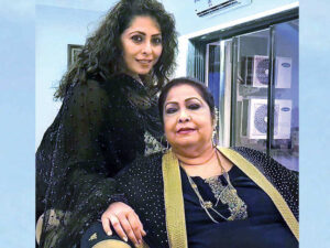 Super Dancer 4 judge Geeta Kapur with her mother